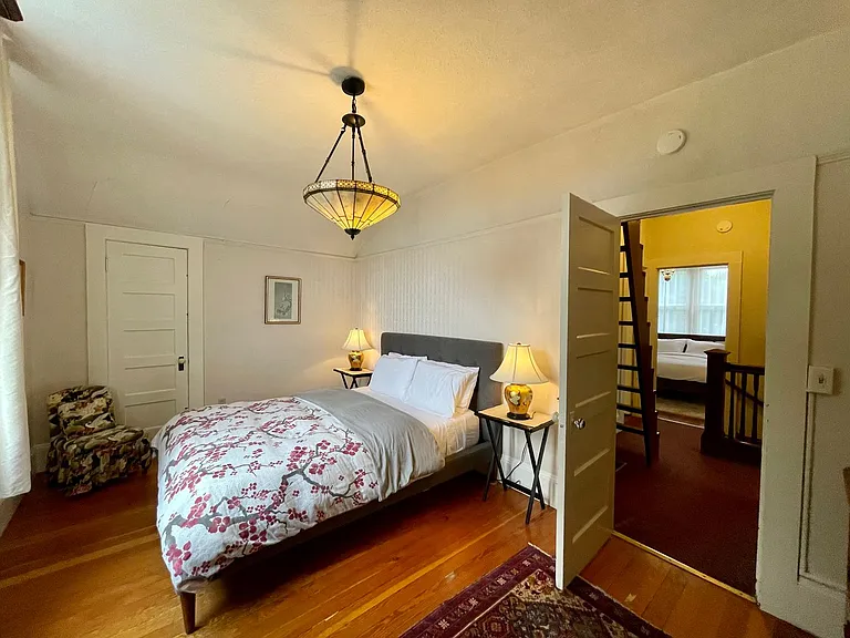 247 Granite St — Photo 32