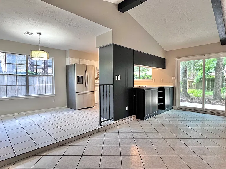 2107 W Lacey Oak Cir — Photo 17