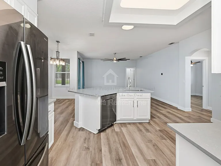 15601 Grays Harbor Way — Photo 23