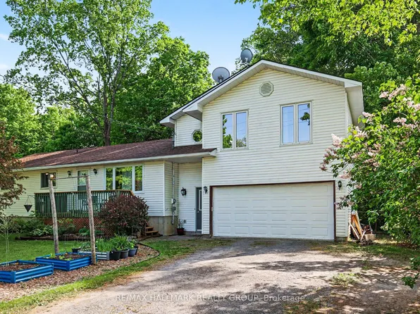 471 Campbell Dr, McNab/braeside, ON K7S 3G8