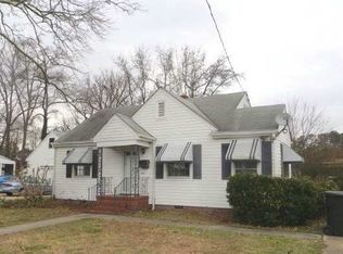 35 Loxley Rd, Portsmouth, VA 23702