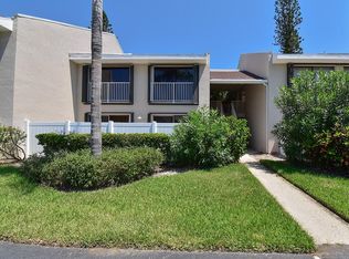 3206 S Lakeview Cir #1103, Hutchinson Island, FL 34949