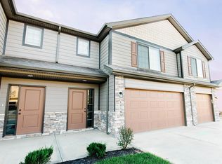 15389 Trailside Dr, Kansas City, MO 64152
