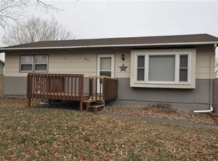 2305 Buffalo St, Pierre, SD 57501