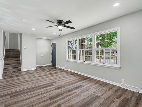 2nd image of 2303 Brookhaven Dr