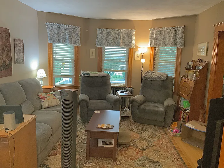 39 Everett St #1 — Photo 7