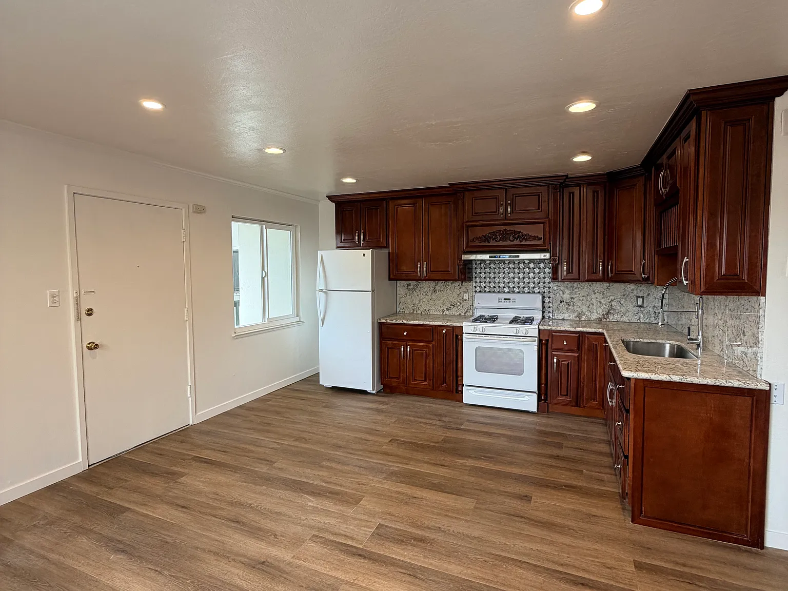 1 bed, $1,850 — Photo 4