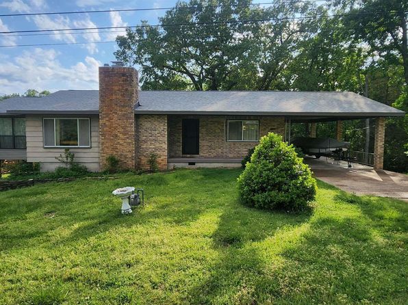 404 8th St, Cotter, AR 72626