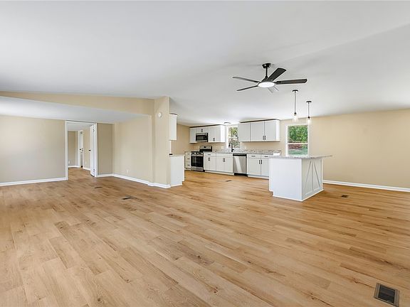 4th image of 264 Shiflet Rd