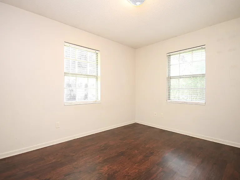 4745 Praline Ln — Photo 16