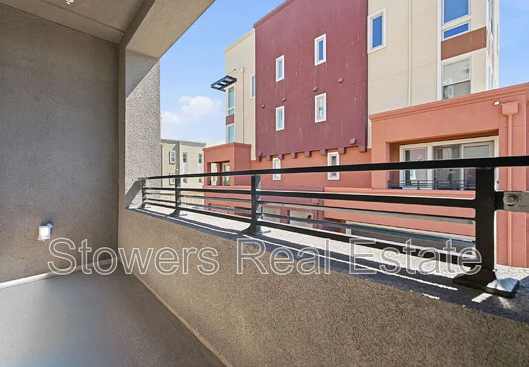 5527 Dublin Blvd — Photo 18
