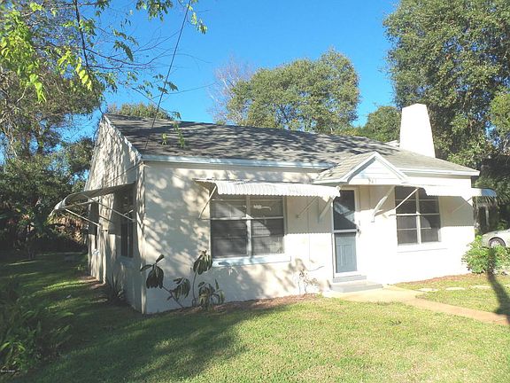 4th image of 241 Pelican Ave