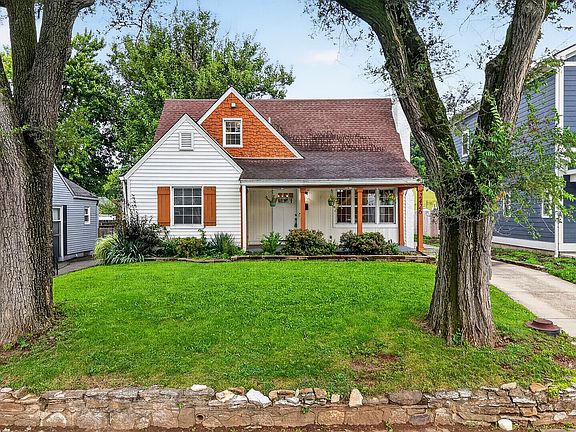2nd image of 2426 Northview Ave