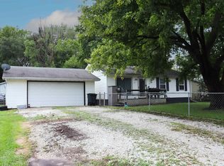 712 Lincoln Rd, Marquette Heights, IL 61554