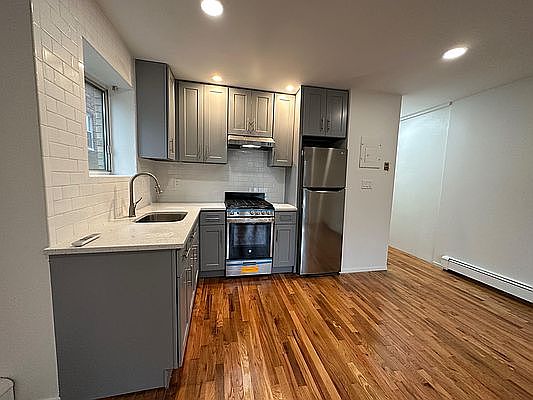 2nd image of 33-22 28th St #1