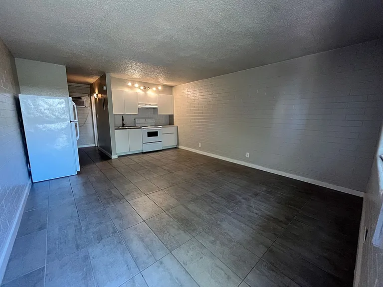 608 N. 9th St. — Photo 3