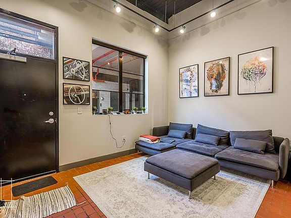 3rd image of 727 N 4th St #133