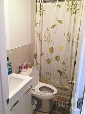 Rented by Blue Egg Realty Corp | media 22