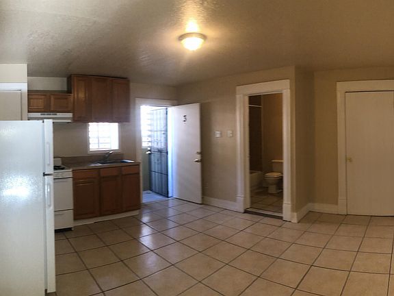 5th image of 3419 La Luz Ave #3