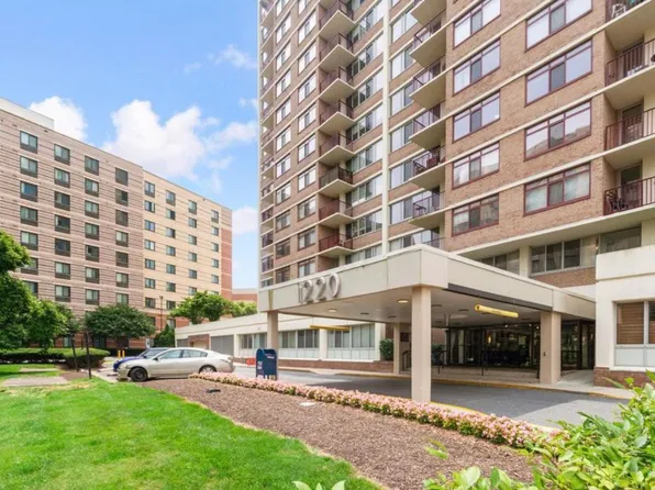 1220 Blair Mill Rd, Silver Spring, MD