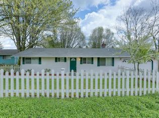 19560 S South End Rd, Oregon City, OR 97045