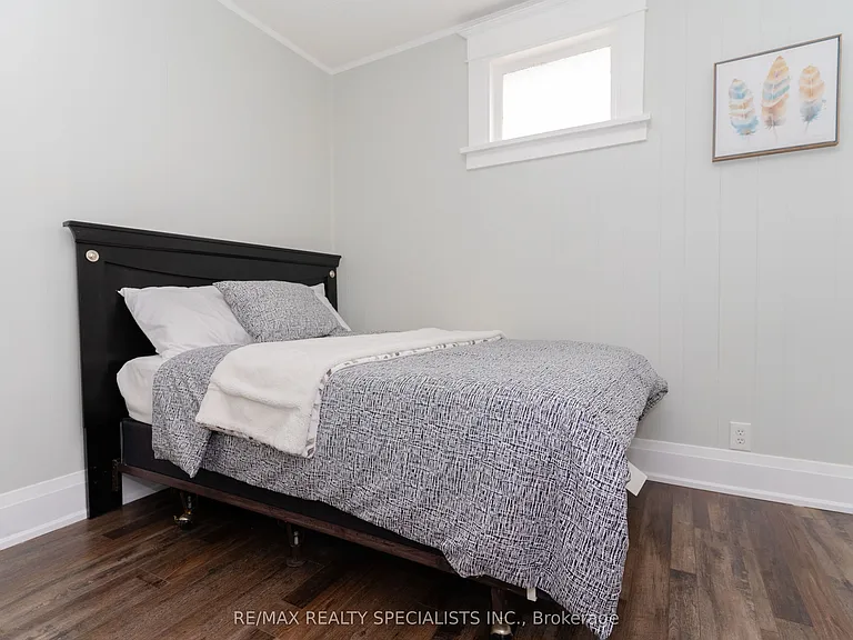 4397 Homewood Ave — Photo 14