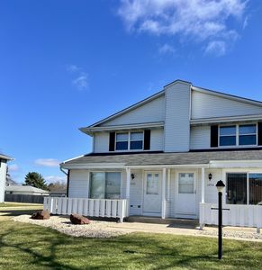 1452 Canyon Dr #15, Janesville, WI, 53546