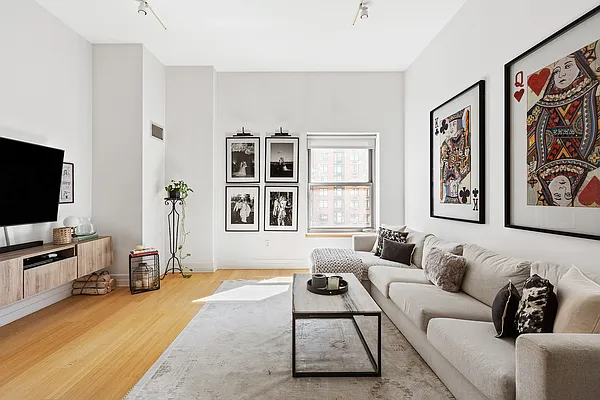 Rented by Compass | media 11