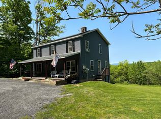 41 Maple Rdg, Orwell, VT 05760
