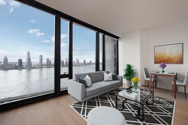 Rented by Voro NYC | media 2