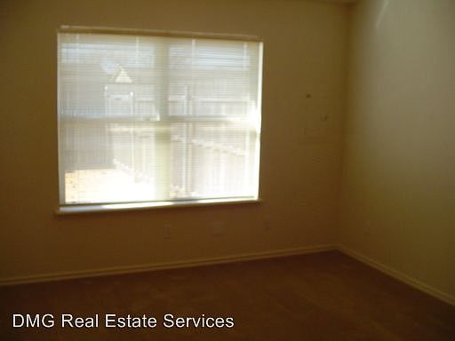 2nd image of 1624 High Cir #1628