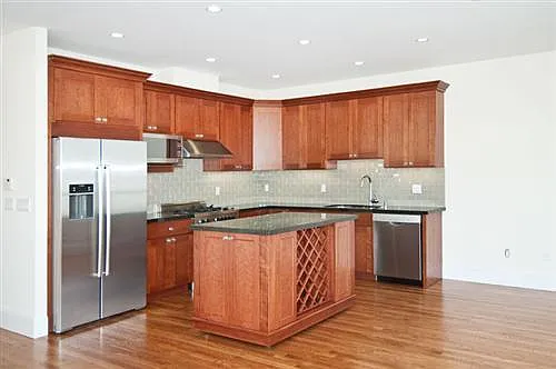 1200 Silver Ave — Photo 3