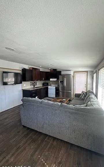 841 W Watson Dr — Photo 5