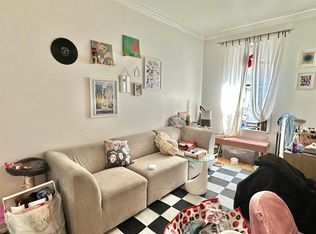 235 E 4th St APT 3C, New York, NY 10009