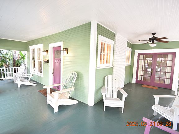5th image of 810 S Packwood Ave