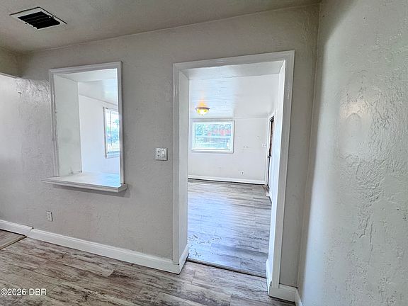 5th image of 167 Roberta Rd