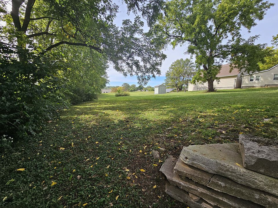 Back Yard S. View