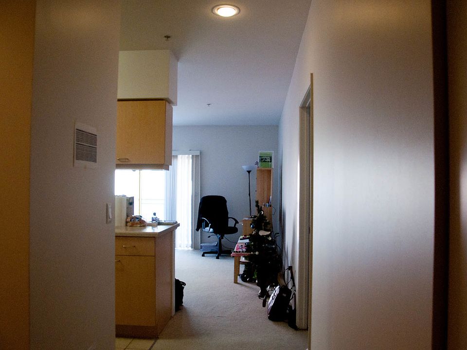 1st image of 1210 Chicago Ave APT 607
