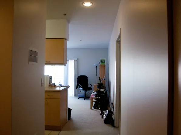 1210 Chicago Ave #607, Evanston, IL 60202