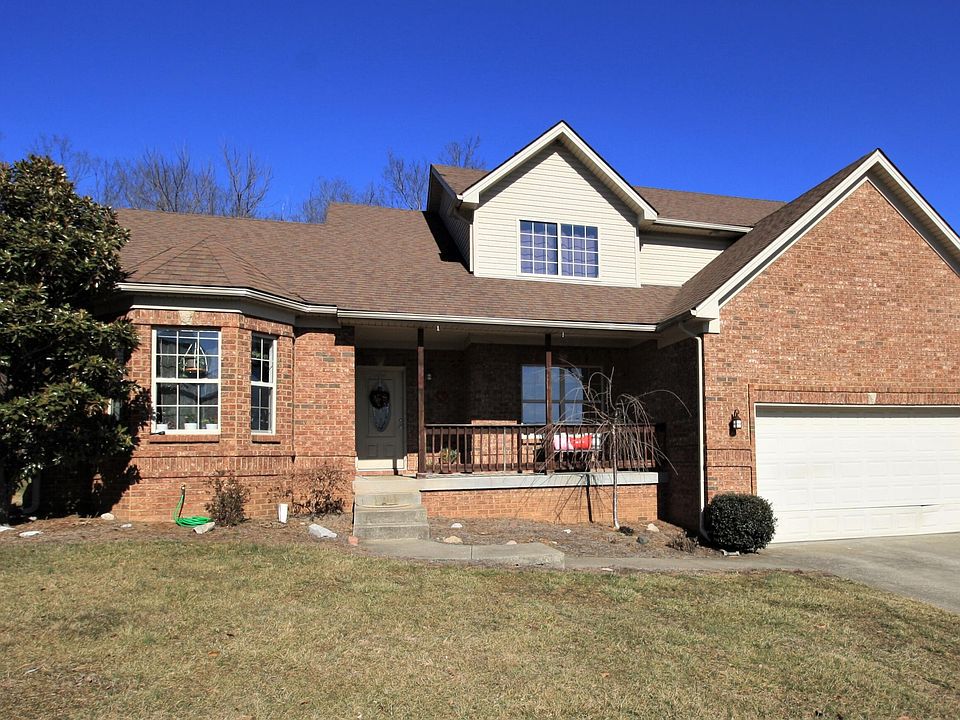 1st image of 125 Cameron Dr