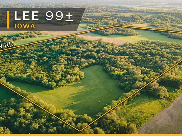 Croton Rd, Farmington, IA 52626