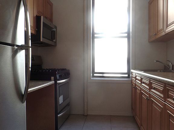 2nd image of 608 W 188th St #56
