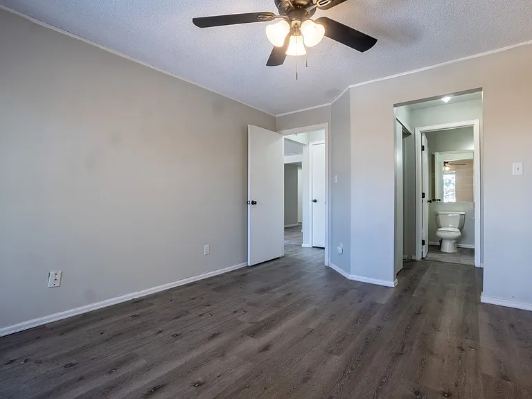 3684 Iguana Dr — Photo 9