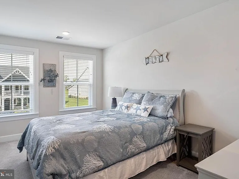 33776 Freeport Dr — Photo 27