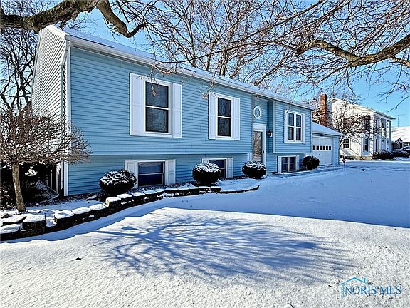 2nd image of 214 E County Road 16
