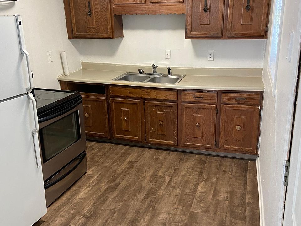 2nd image of 6002 E 151st Ter APT A