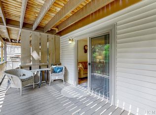 145 Hawks Nest Ln #A, Highlands, NC 28741