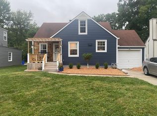8304 Belleview Ave, Kansas City, MO 64114