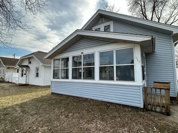 725 24th St N, La Crosse, WI 54601