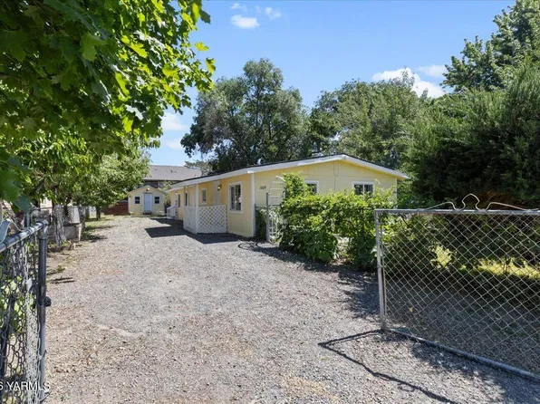 609 S 13th St, Yakima, WA 98901